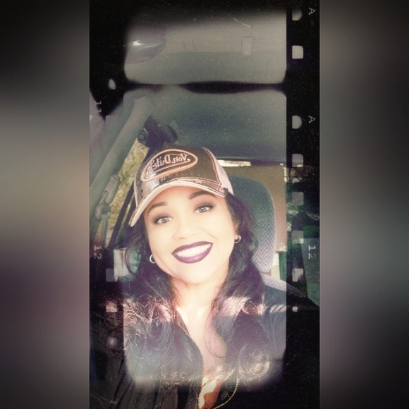 Hi Folks... I'm bunnywunys, your posher 💄💄💄 - Picture 7 of 15